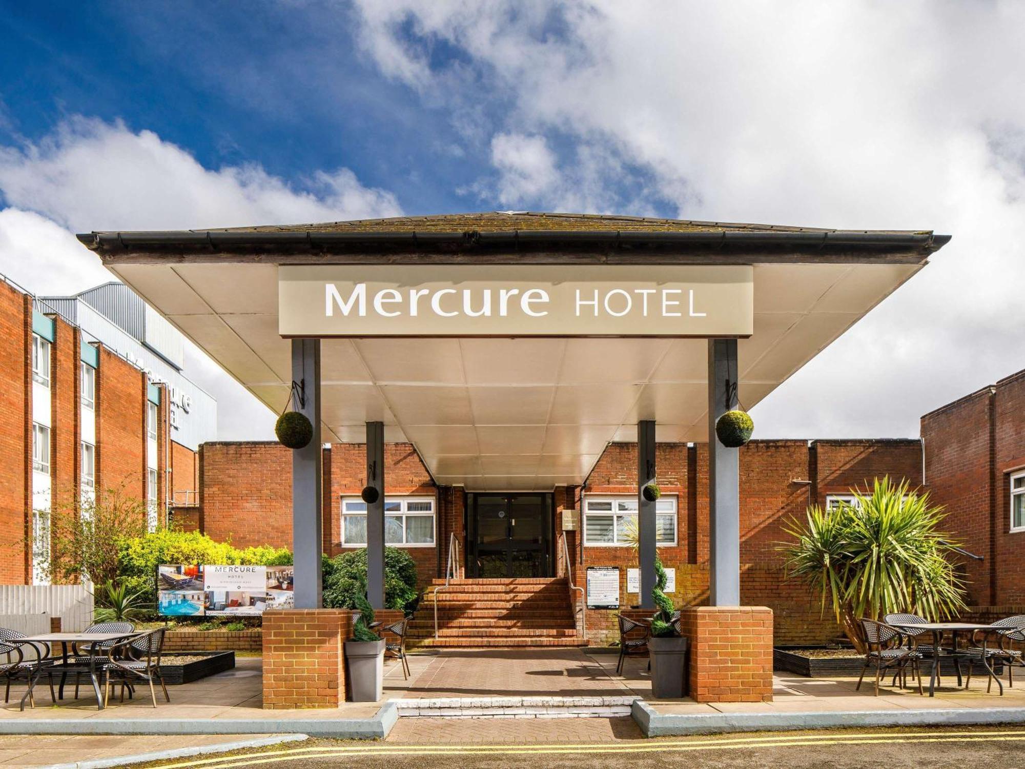 Mercure Birmingham West Hotel West Bromwich Exterior photo