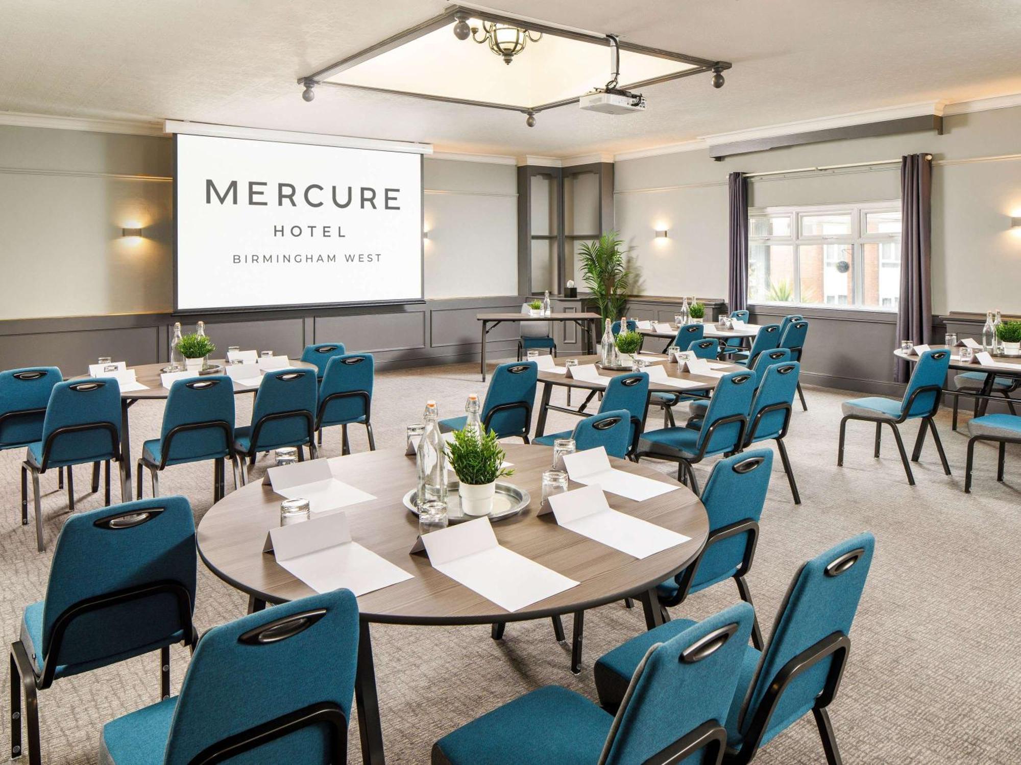 Mercure Birmingham West Hotel West Bromwich Exterior photo