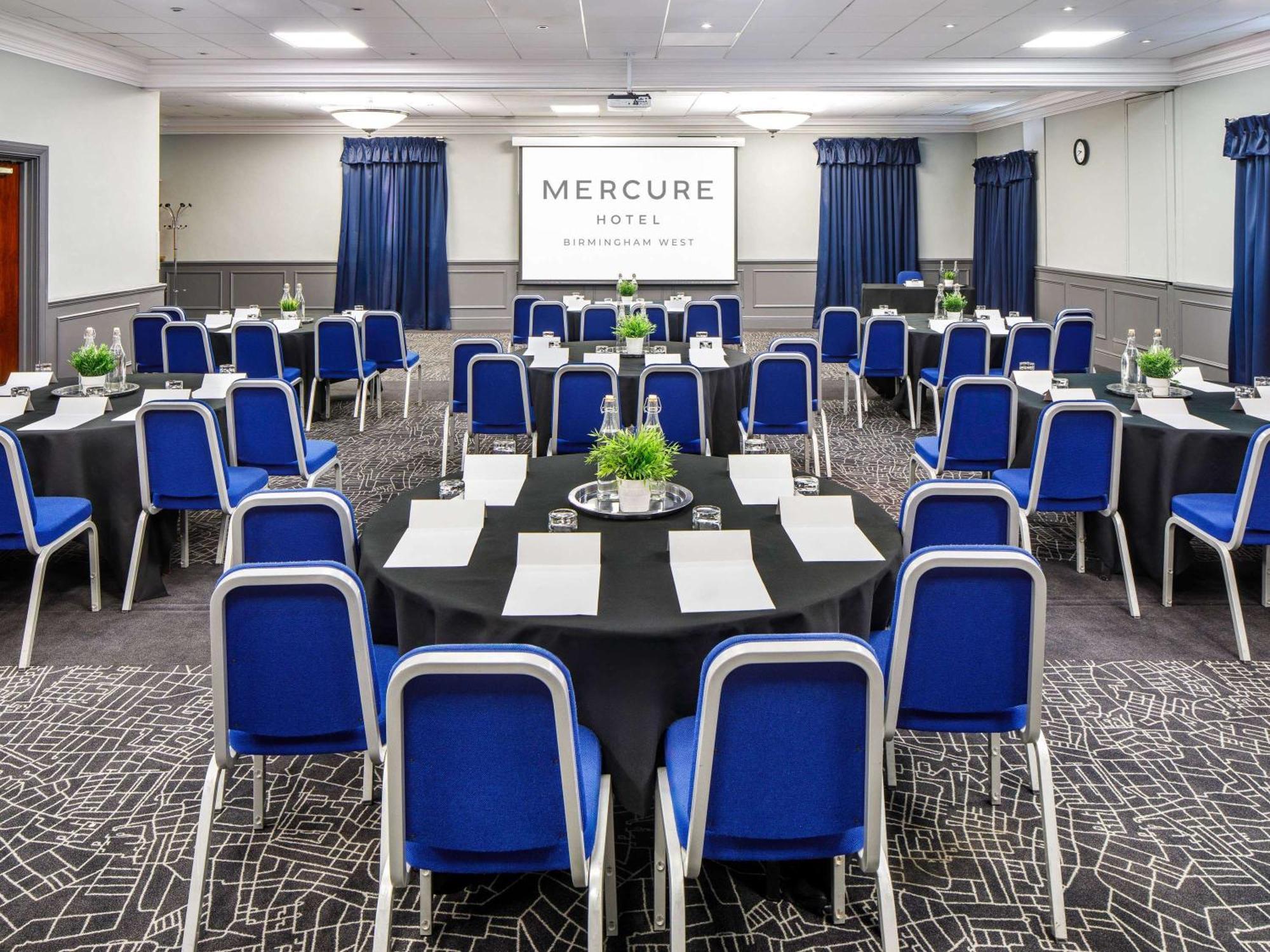 Mercure Birmingham West Hotel West Bromwich Exterior photo